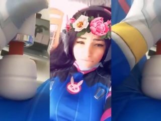 Cosplay mademoiselle dva guapa agony impresionante orgasmo aficionado chica masturbándose hasta fuerte orgasmo safada gozando gostoso